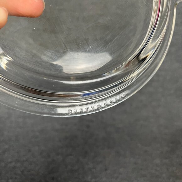 PYREX Vintage P-240-C Replacement Clear Glass Tab Lid Lid Only - Picture 3 of 4